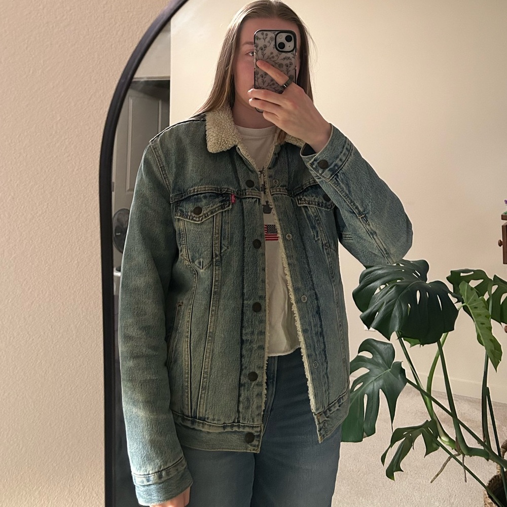Levi's Blue Denim Sherpa lined Jacket